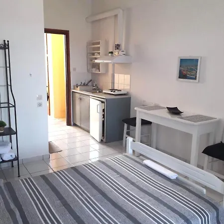 Apartahotel Sk Studios&apartments 4*